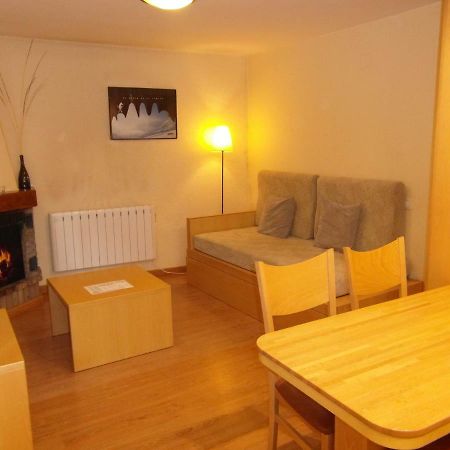 B06 - Mayor 22, 1º - Villmor Apartman Benasque Kültér fotó