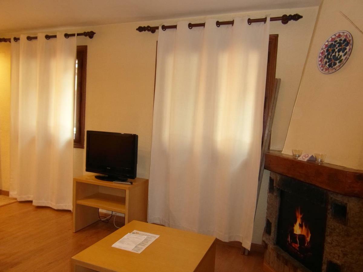 B06 - Mayor 22, 1º - Villmor Apartman Benasque Kültér fotó